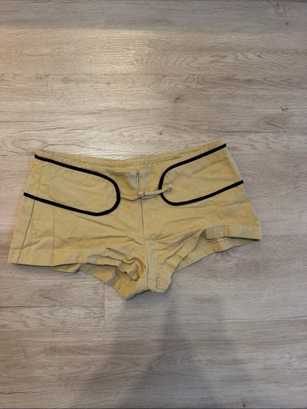 Lioness Yellow Bike Shorts with Black Piping